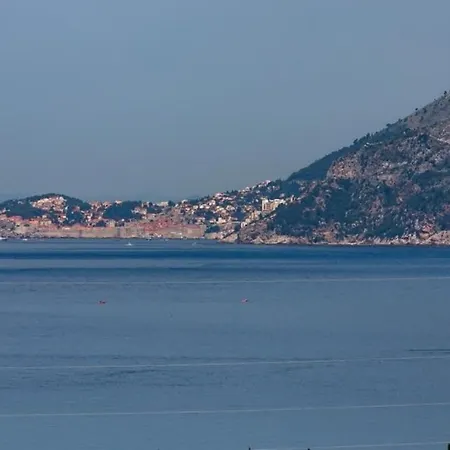 Dubrovnik - Three Bedroom - Penthouse With Hot Tub Daire *